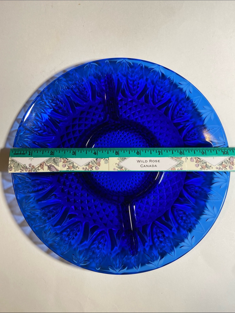 Avon Royal Sapphire/Arcoroc France Cobalt Blue Divided Glass Relish Dish Leaf - Picture 3 of 4